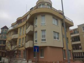 Private Apartment Adi